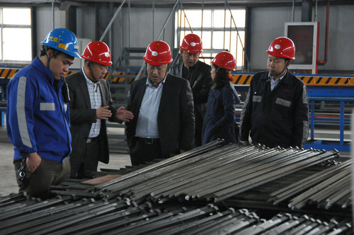 建设集团副总经理王宁深入洗选煤运营公司检查指导工作