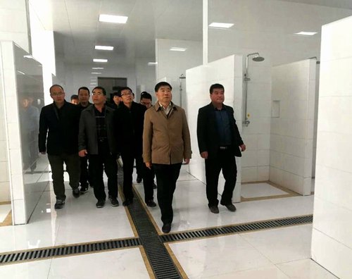 铜煤公司承建的陕煤集团神木柠条塔矿业有限公司联建楼一 二 三层浴室改造工程顺利通过竣工验收