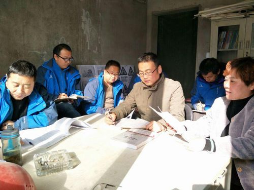 铜煤公司第四项目部积极开展《安全生产法》宣传周活动