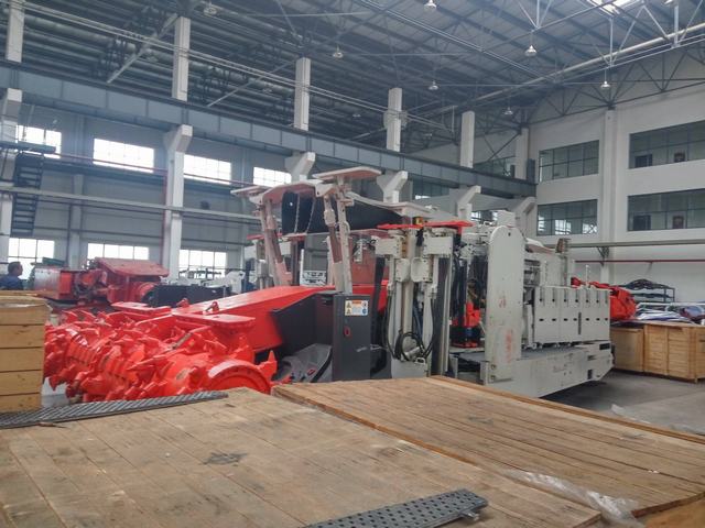 掘进公司学习先进施工经验为“掘进铁军”铺路