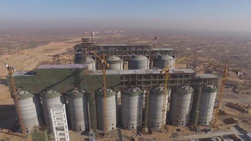 澄合分公司小保当煤仓滑模施工侧记