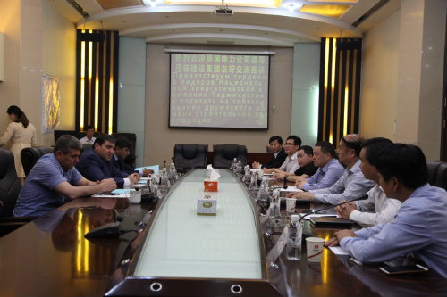 塔吉克斯坦国家电力公司董事长伊布拉黑慕一行来我公司进行会谈