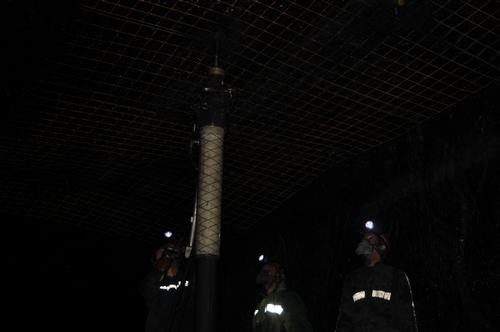 打响“掘进铁军”第一枪