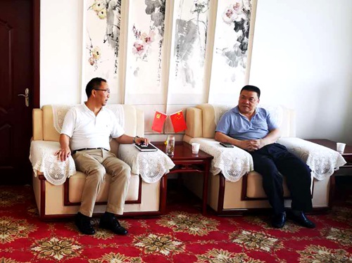 宁兴刚赴商洛学院交流座谈