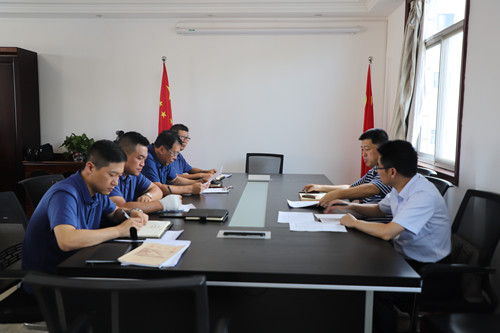 王宁旁听督导汉中分公司党总支中心组理论学习