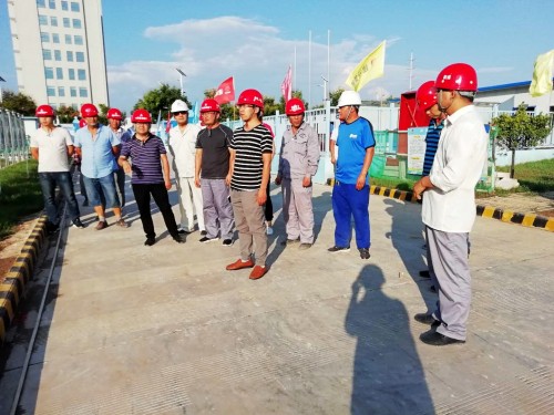 陕煤建设澄合分公司第七项目部承建的渭化生活区职工餐厅工程顺利通过主体验收