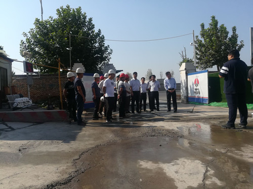 陕煤建设天工公司清源小区项目迎来蒲城县县长一行检查