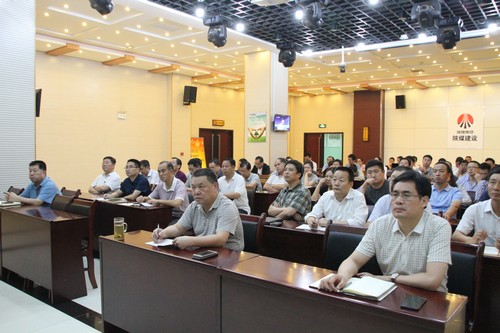 加强人才储备 打造高效团队