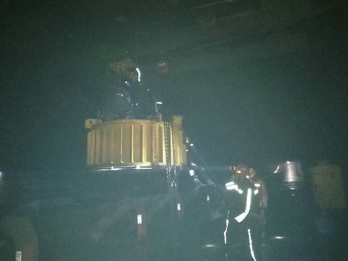 陕煤建设机电安装公司神府项目部完成红柳林煤矿井下除铁器高度调整