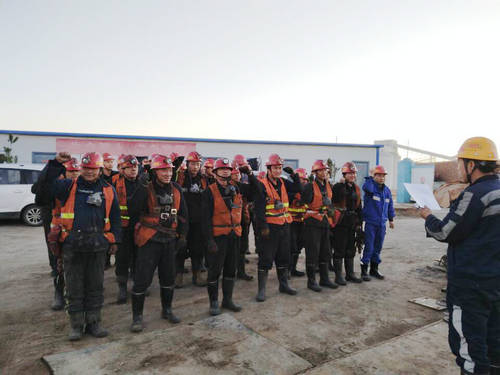陕煤建设洗选煤运营公司：一场“别开生面”的班前会