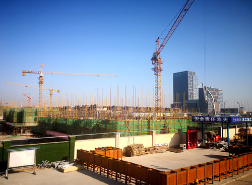 陕煤建设公司紧抓山水逸境项目建设管理