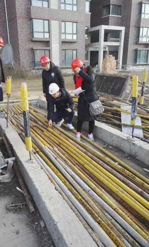 陕煤建设铜煤公司设备租赁站完成年终 设备设施大盘点