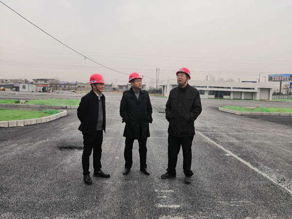 铜川市交通运输局副局长赵卫东深入川耀服务区现场检查指导工作