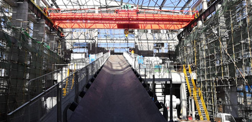 陕煤建设机电安装公司承建的小保当煤矿主斜井带式输送机胶带展放工作顺利完成