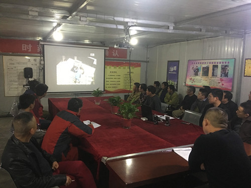 陕煤建设机电安装公司曹家滩项目部“学案例,除隐患”促安全