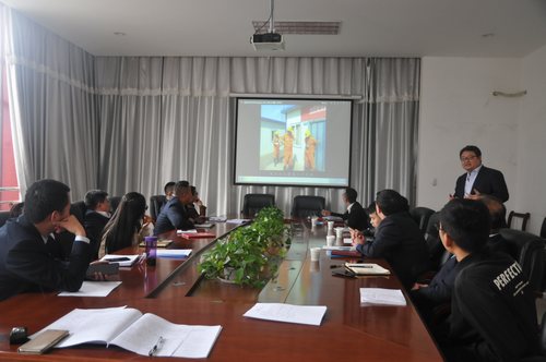 陕煤建设掘进公司：紧贴实际的新闻培训课