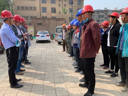 陕煤建设澄合分公司土建八部党员深入现场“亮身份做表率”