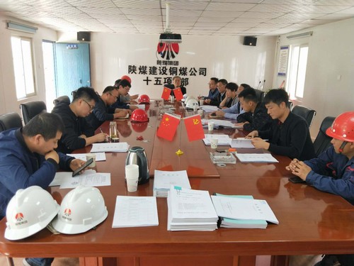 陕煤建设铜煤公司第十五项目部承建的蓝山水岸（南区）13#楼顺利通过主体验收