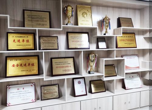 陕煤建设矿建二公司“这面墙”很强