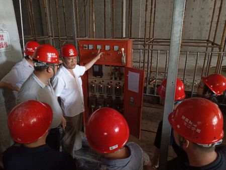 陕煤建设天工公司：现场互动+座谈交流=夯实员工实力