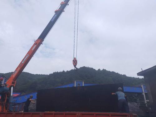 陕煤建设韩城分公司安装第四项目部攻坚克难“强力”推进新源煤矿主斜井皮带施工进度向前迈进