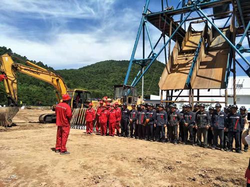 陕煤建设矿建二公司建庄项目举行试开挖仪式