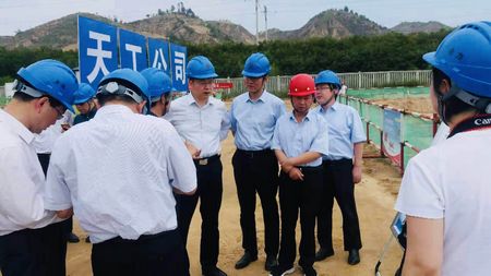 副省长方光华莅临陕煤建设天工公司子洲天芪项目指导工作