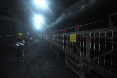 陕煤建设掘进公司:深入一线写实进打通经营最后一公里