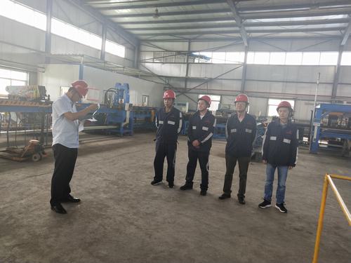 陕煤建设洗选煤运营公司矿山支护材料加工厂:全力铺好人才发展“快车道”