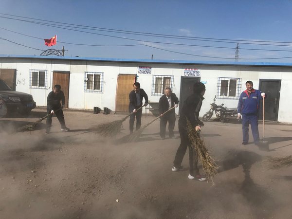 陕煤建设掘进公司：从一次义务劳动看“铁军”凝聚力