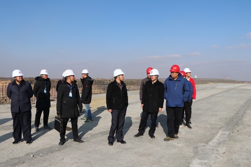 靖神铁路公司领导莅临路桥分公司靖神铁路项目部检查