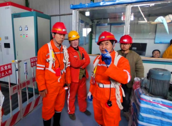 杨让顺深入陕煤建设矿建三公司崔木项目部检查指导工作