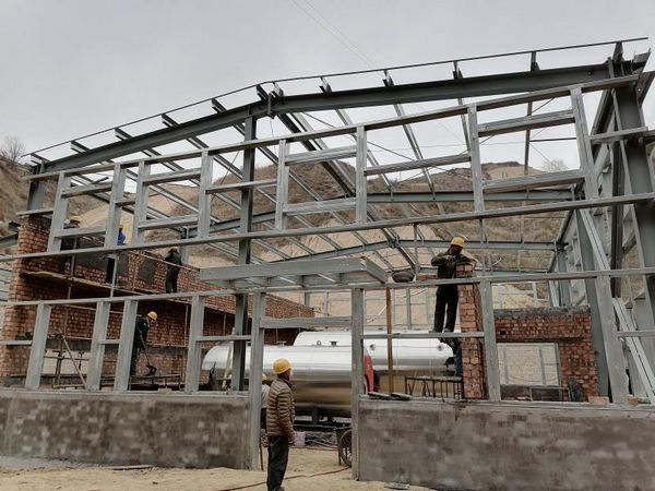 天工公司安装三部永兴煤矿地面土建及安装工程生产不误时