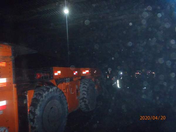 陕煤建设掘进公司:红柳林项目部高效搬家倒面及系统安装工作赢得甲方赞誉