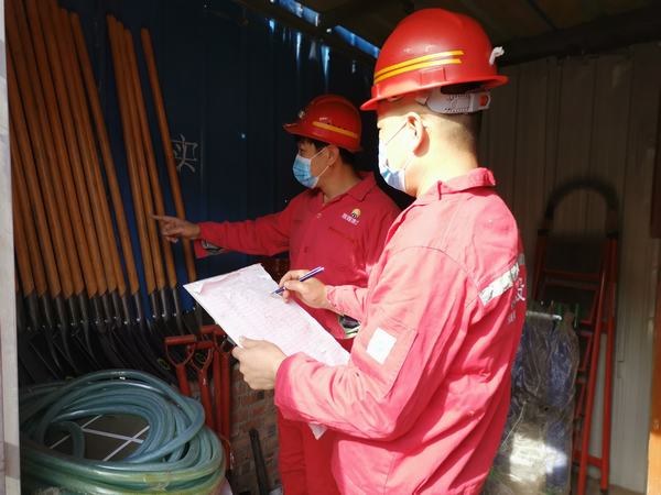 陕煤建设矿建二公司冶坪项目部筑牢雨季三防“安全堤”