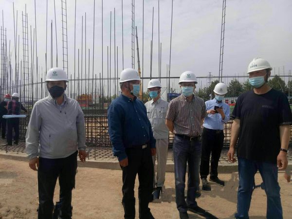 中储粮西安分公司总经理戴中文、西安直属库总经理赵琳莅临天工公司中储粮项目检查指导工作