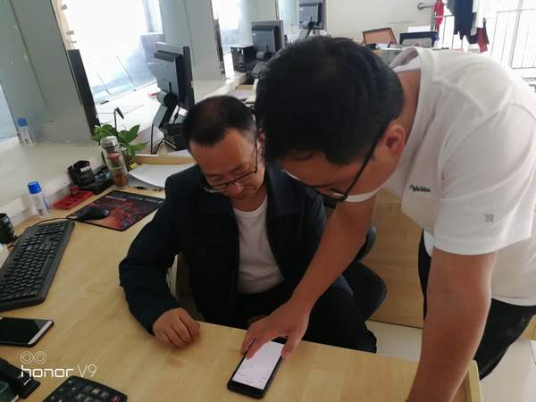 陕煤建设掘进公司:面对面服务让个税改革红利惠及每位员工