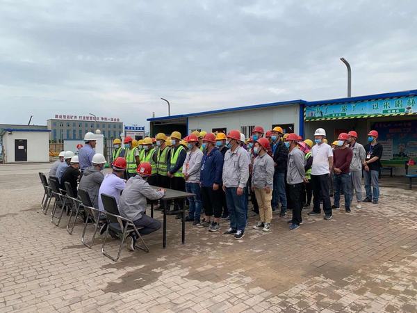 陕煤建设澄合分公司线上线下联动开展“安全生产宣传咨询日”活动