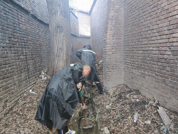 陕煤建设设备租赁中心开展“防洪防汛”应急演练