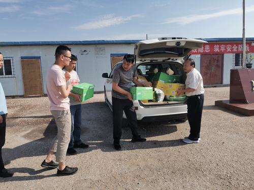 陕煤建设掘进公司：防暑慰问确保安全生产