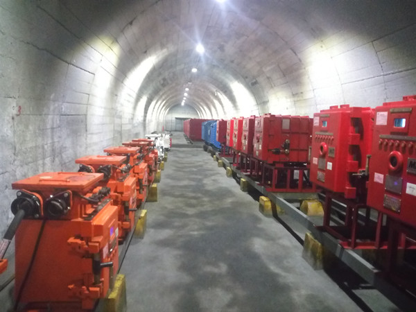 陕煤建设澄合分公司承建的彬长小庄矿二盘区排水泵房设备安装分项工程顺利验收