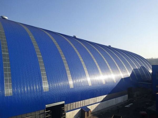 陕煤建设洗选煤运营公司安装第三项目部清水川电厂储煤场封闭工程顺利通过预验收