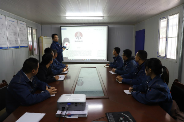 陕煤建设汉中分公司多举措深入学习宣贯陕煤集团新版《企业文化手册》