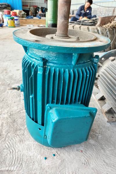 陕煤建设矿建二公司王峰项目部：节支降耗控成本修旧利废做文章