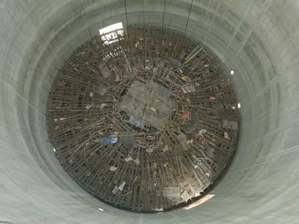 陕煤建设天工公司承建的中储粮储备仓项目神速降平台创造新传奇