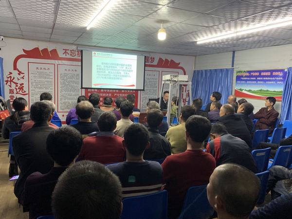 陕煤建设矿建二公司:用好安全画笔会就发展长卷