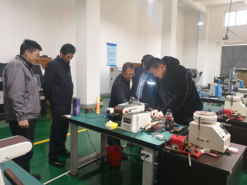 陕煤建设机电安装公司赴技校调研人才培养