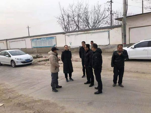 秦汉管委会房建公司总经理狄涛深入陕煤建设天工公司承建秦汉渭阳佳苑项目调研指导工作