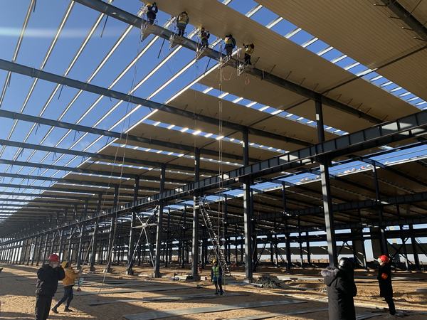 陕煤建设榆林公司逆风而上战寒冬 众志成城谱华章