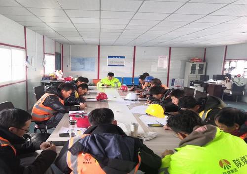 陕煤建设铜煤公司第十六项目部冬日奋战一线施工忙